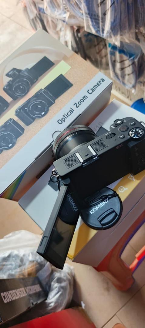 Komery Digital Photo and Video Camera