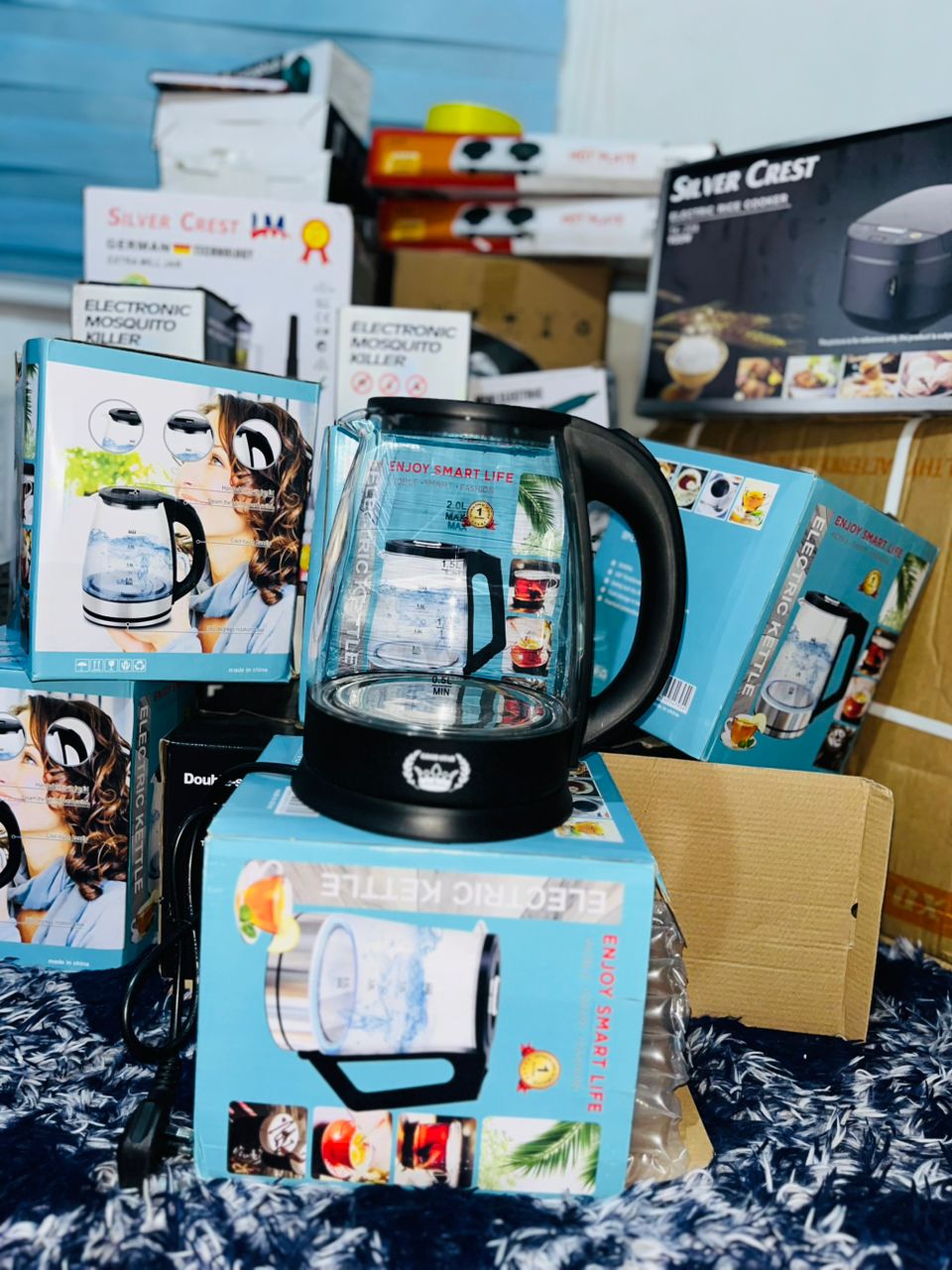 Glass kettle