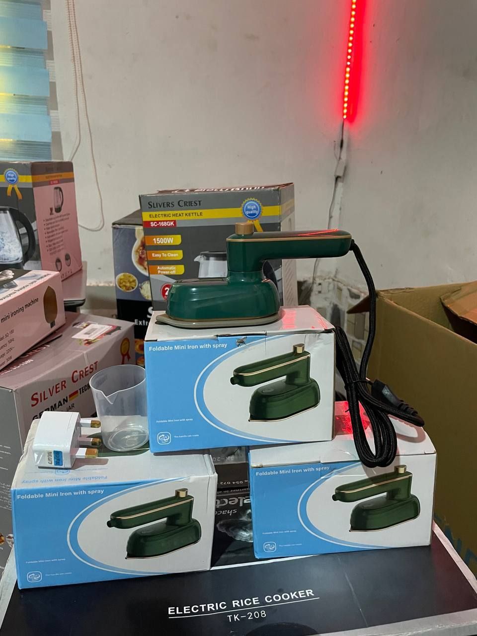 Steam iron machine